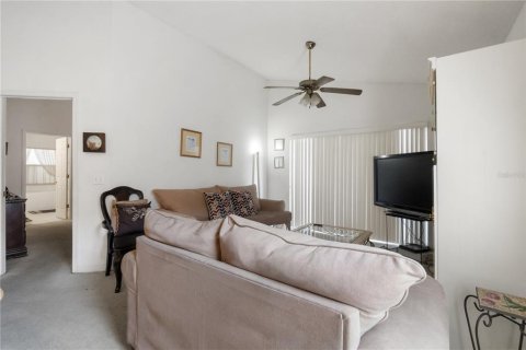 Villa ou maison à vendre à Orlando, Floride: 4 chambres, 157.84 m2 № 2157691 - photo 16