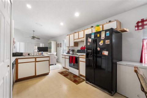 Villa ou maison à vendre à Orlando, Floride: 4 chambres, 157.84 m2 № 2157691 - photo 11