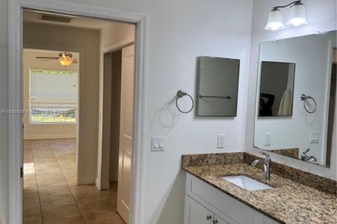 Снять в аренду виллу или дом в Виро-Бич, Флорида 3 спальни, № 1929192 - фото 16