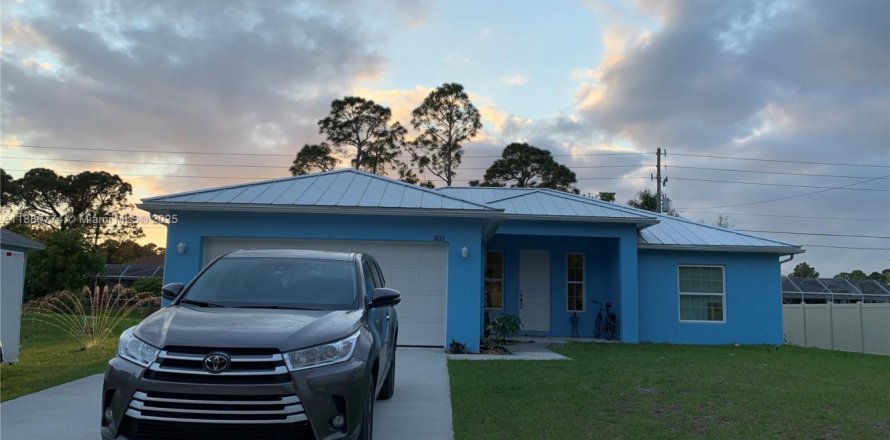 Дом в Виро-Бич, Флорида 3 спальни № 1929192