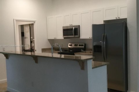 Снять в аренду виллу или дом в Виро-Бич, Флорида 3 спальни, № 1929192 - фото 3