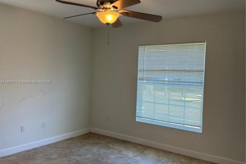 Снять в аренду виллу или дом в Виро-Бич, Флорида 3 спальни, № 1929192 - фото 27