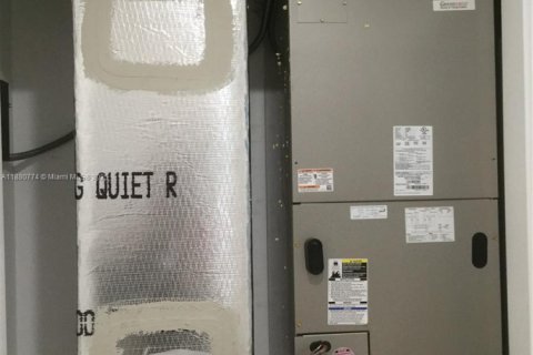 Снять в аренду виллу или дом в Виро-Бич, Флорида 3 спальни, № 1929192 - фото 7