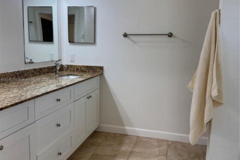 Снять в аренду виллу или дом в Виро-Бич, Флорида 3 спальни, № 1929192 - фото 17