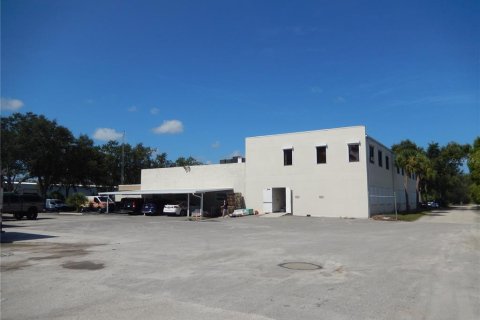 Commercial property in Sarasota, Florida 2314.29 sq.m. № 2376677 - photo 7