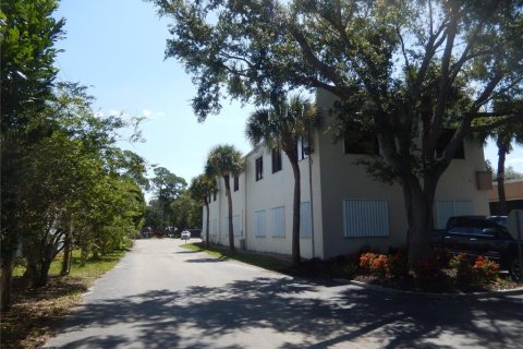 Commercial property in Sarasota, Florida 2314.29 sq.m. № 2376677 - photo 10