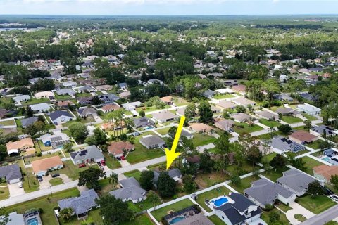 House in Palm Coast, Florida 3 bedrooms, 152.27 sq.m. № 1858216 - photo 3