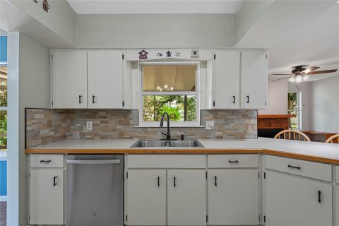 House in Palm Coast, Florida 3 bedrooms, 152.27 sq.m. № 1858216 - photo 14