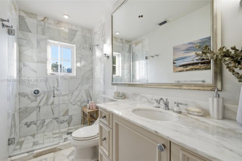 Casa en venta en Coral Gables, Florida, 4 dormitorios, 226.5 m2 № 2000362 - foto 23