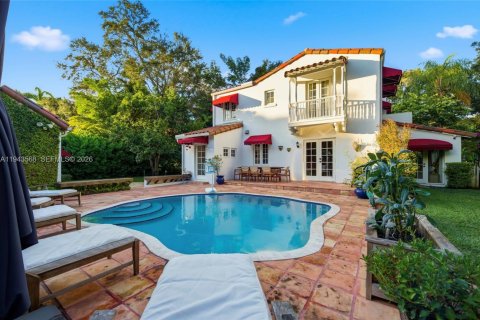 Casa en venta en Coral Gables, Florida, 4 dormitorios, 226.5 m2 № 2000362 - foto 30