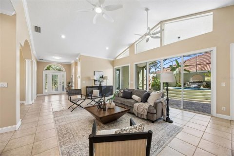 Villa ou maison à vendre à Palm Coast, Floride: 4 chambres, 234.86 m2 № 2429478 - photo 10