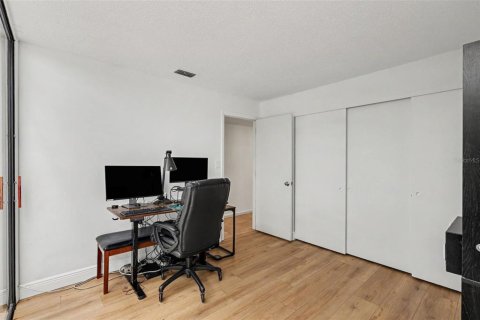 Touwnhouse à vendre à Plant City, Floride: 3 chambres, 143.26 m2 № 2398962 - photo 19