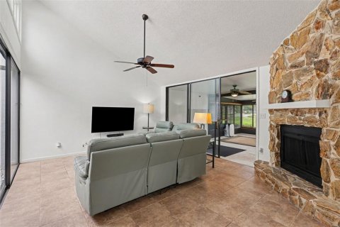 Touwnhouse à vendre à Plant City, Floride: 3 chambres, 143.26 m2 № 2398962 - photo 4