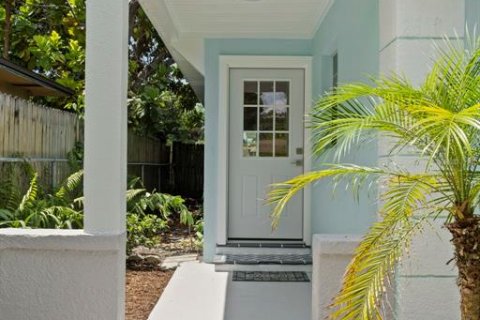Villa ou maison à vendre à Saint Petersburg, Floride: 4 chambres, 149.48 m2 № 1853187 - photo 3