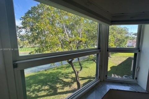 Copropriété à louer à Homestead, Floride: 2 chambres, 75.72 m2 № 2155031 - photo 20