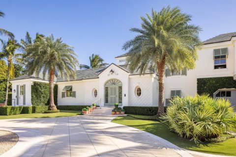 House in Palm Beach, Florida 3 bedrooms, 786.23 sq.m. № 2187300 - photo 14