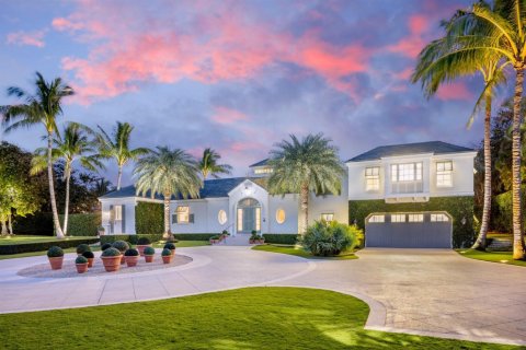 House in Palm Beach, Florida 3 bedrooms, 786.23 sq.m. № 2187300 - photo 5