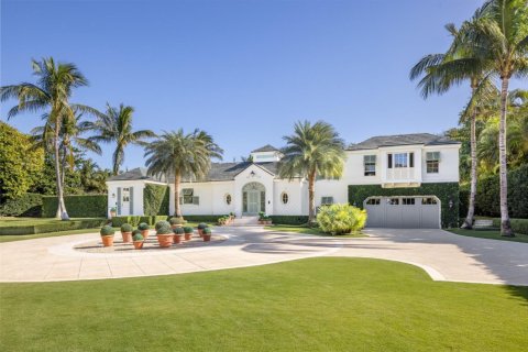 House in Palm Beach, Florida 3 bedrooms, 786.23 sq.m. № 2187300 - photo 12