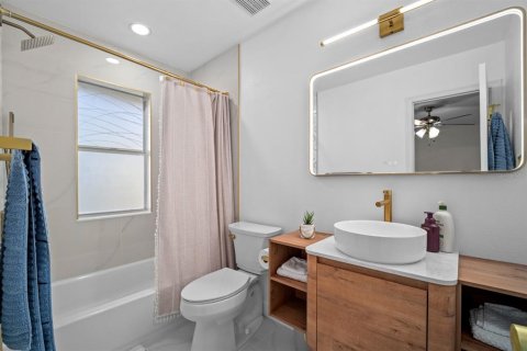 Villa ou maison à vendre à Valrico, Floride: 5 chambres, 260.87 m2 № 2429077 - photo 26