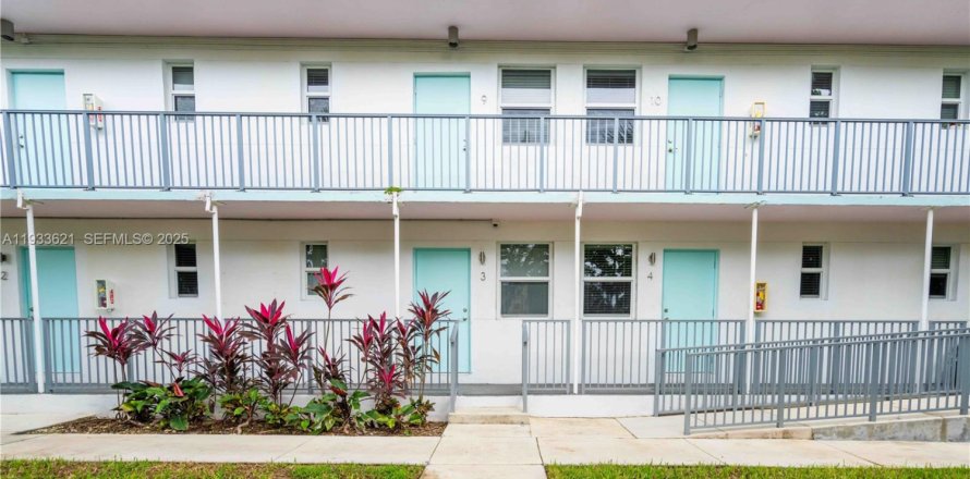 Appartement à Miami, Floride 1 chambre, 46.92 m2 № 1991263