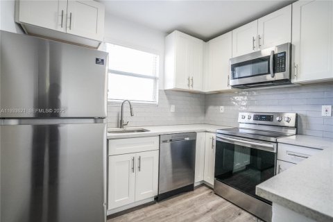 Appartement à louer à Miami, Floride: 1 chambre, 46.92 m2 № 1991263 - photo 6