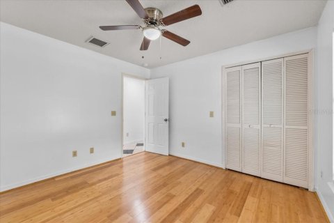 Villa ou maison à vendre à Orlando, Floride: 4 chambres, 321.44 m2 № 1888460 - photo 12