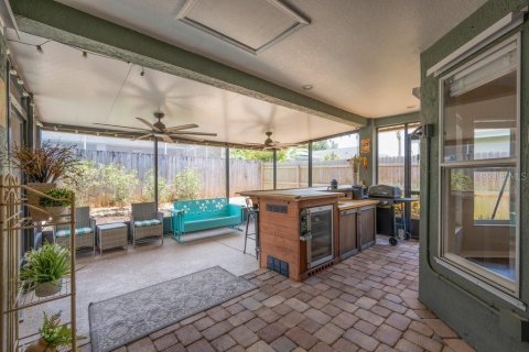 House in Brandon, Florida 3 bedrooms, 157.93 sq.m. № 2287793 - photo 25