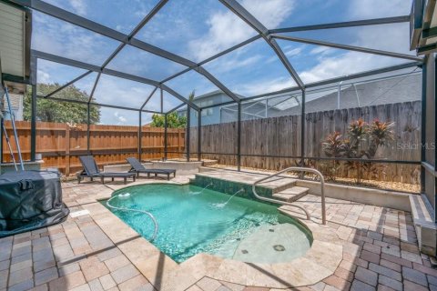 House in Brandon, Florida 3 bedrooms, 157.93 sq.m. № 2287793 - photo 28