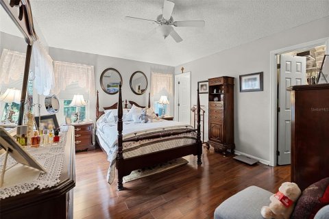 Villa ou maison à vendre à Haines City, Floride: 4 chambres, 145.11 m2 № 1904570 - photo 12