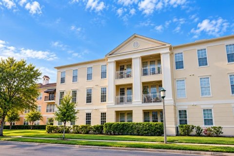 Condo à Celebration, Floride, 3 chambres  № 2401038