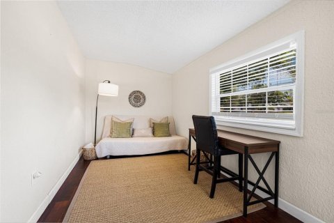 Casa en alquiler en Saint Petersburg, Florida, 3 dormitorios, 140.65 m2 № 1657180 - foto 3