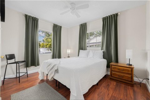 Casa en alquiler en Saint Petersburg, Florida, 3 dormitorios, 140.65 m2 № 1657180 - foto 15