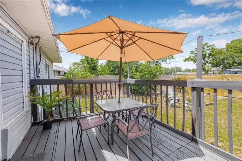 Casa en alquiler en Saint Petersburg, Florida, 3 dormitorios, 140.65 m2 № 1657180 - foto 22