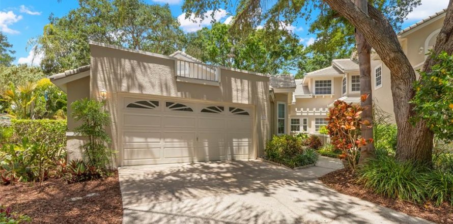 Townhouse in Saint Petersburg, Florida 4 bedrooms, 193.7 sq.m. № 1757114
