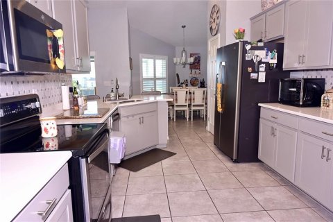 Villa ou maison à vendre à Lake Alfred, Floride: 4 chambres, 174.93 m2 № 2206070 - photo 5