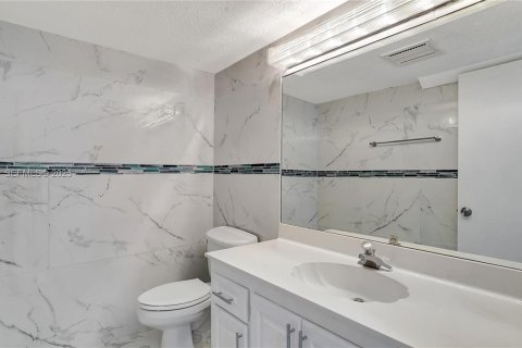 Adosado en alquiler en Hollywood, Florida, 3 dormitorios, 218.32 m2 № 1993871 - foto 27