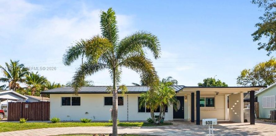 House in Pompano Beach, Florida 4 bedrooms, 117.15 sq.m. № 2065015