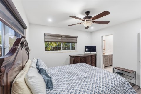 House in Pompano Beach, Florida 4 bedrooms, 117.15 sq.m. № 2065015 - photo 27