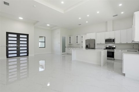 House in LaBelle, Florida 3 bedrooms № 2057517 - photo 11