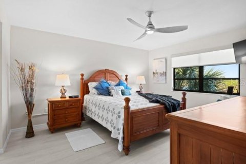 Condo in Punta Gorda, Florida, 2 bedrooms  № 1559656 - photo 13