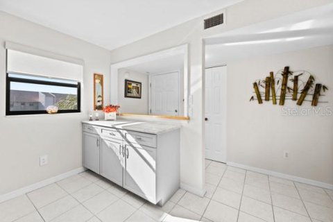 Condo in Punta Gorda, Florida, 2 bedrooms  № 1559656 - photo 7