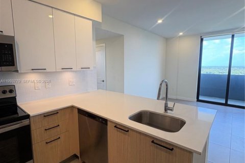 Casa en alquiler en North Miami Beach, Florida, 3 dormitorios № 2055501 - foto 4