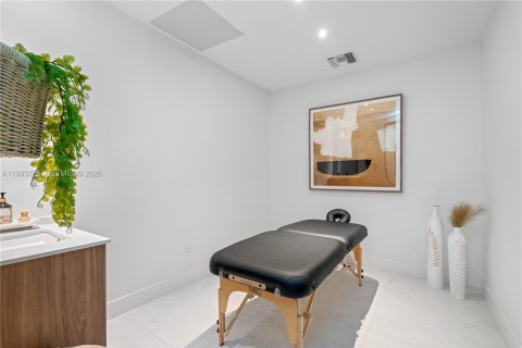 Casa en alquiler en North Miami Beach, Florida, 3 dormitorios № 2055501 - foto 19