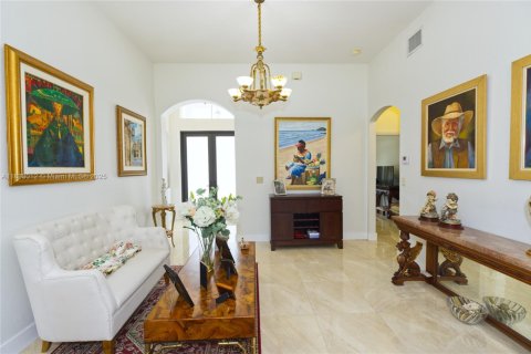 House in Miami, Florida 3 bedrooms, 170.94 sq.m. № 1814294 - photo 11