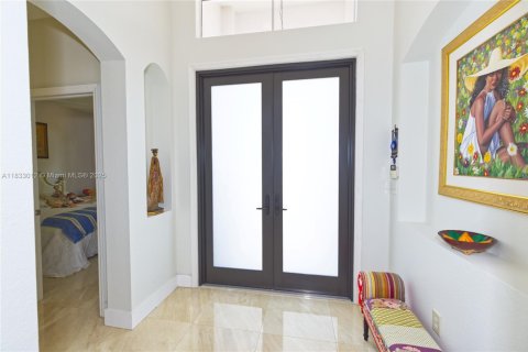 House in Miami, Florida 3 bedrooms, 170.94 sq.m. № 1814294 - photo 9