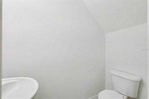 Townhouse in Tampa, Florida 3 bedrooms, 173.54 sq.m. № 2427108 - photo 18