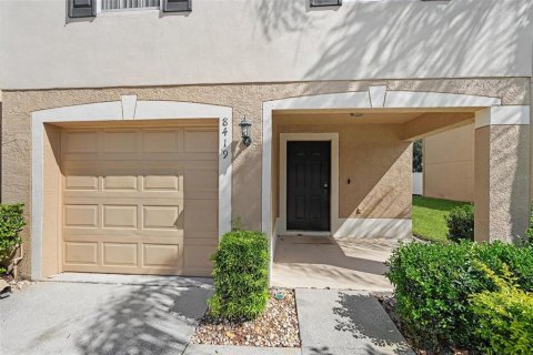 Townhouse in Tampa, Florida 3 bedrooms, 173.54 sq.m. № 2427108 - photo 4