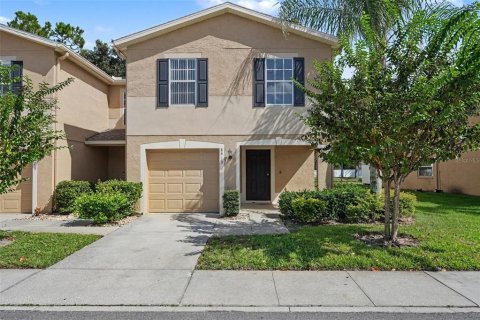 Adosado en Tampa, Florida 3 dormitorios, 173.54 m2 № 2427108
