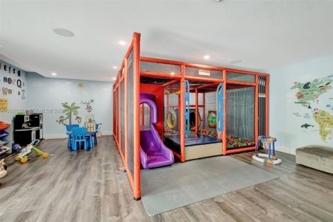 Condominio en venta en Miami, Florida, 2 dormitorios, 102.29 m2 № 2244358 - foto 24