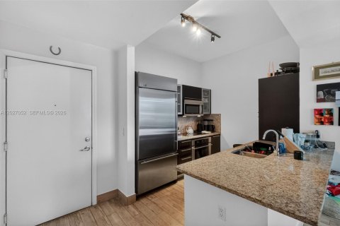 Condominio en venta en Miami, Florida, 2 dormitorios, 102.29 m2 № 2244358 - foto 5